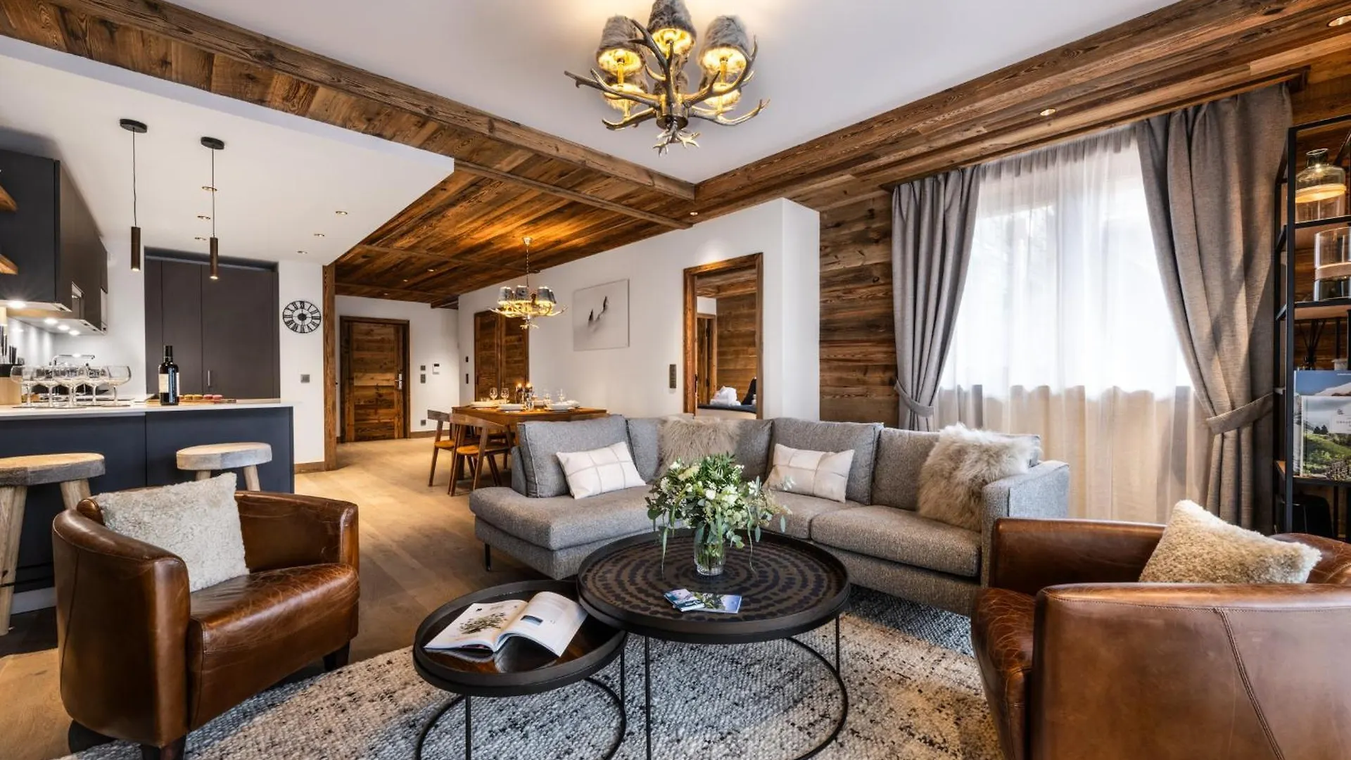 Falcon Lodge By Alpine Resorts Méribel 0*,